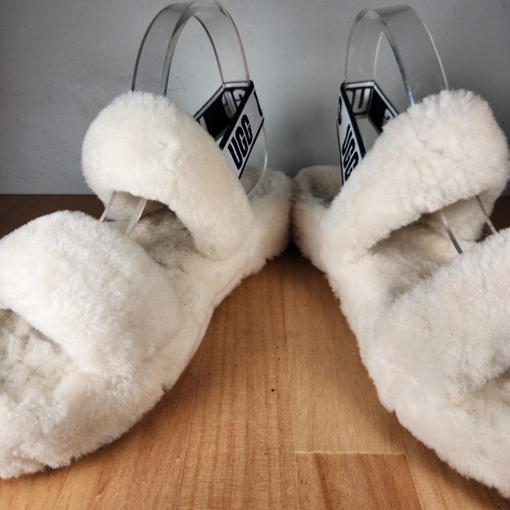 UGG Oh Yeah Slippers Women's 9 White Sheepskin Fuzzy Slides Sandals Shoes - Picture 5 of 14